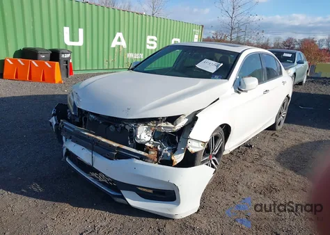 2015 Honda Accord Ex-L z USA, uszkodzony, nr VIN 1HGCR2F8XFA045320